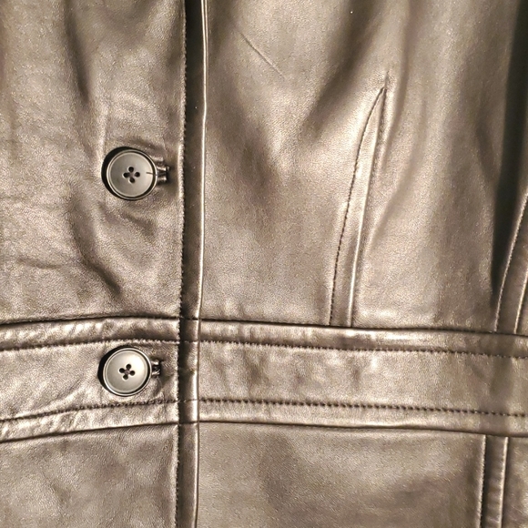 100% LEATHER WOMENS JACKET - SIZE LARGE MINT CONDITION - Picture 3 of 6
